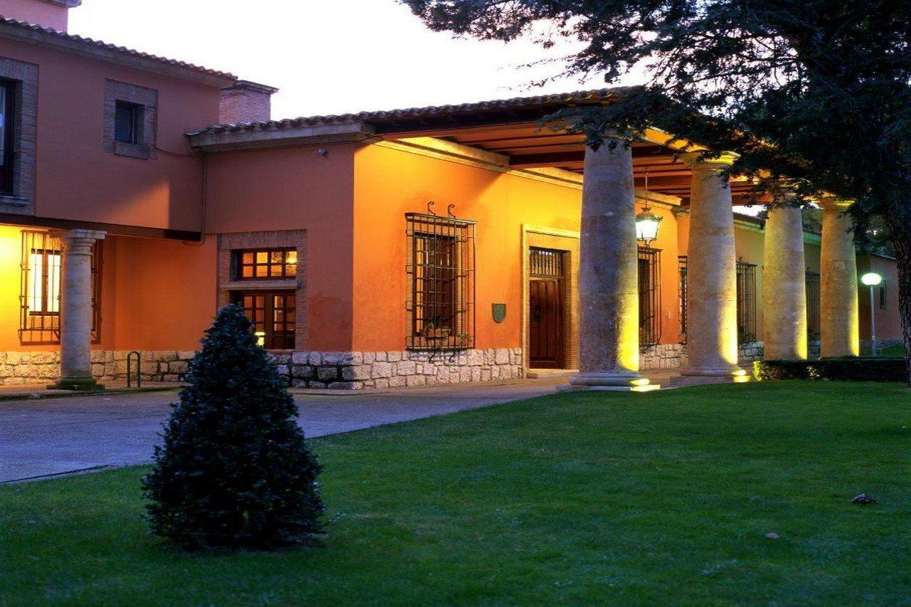 Parador De Tordesillas Bagian luar foto