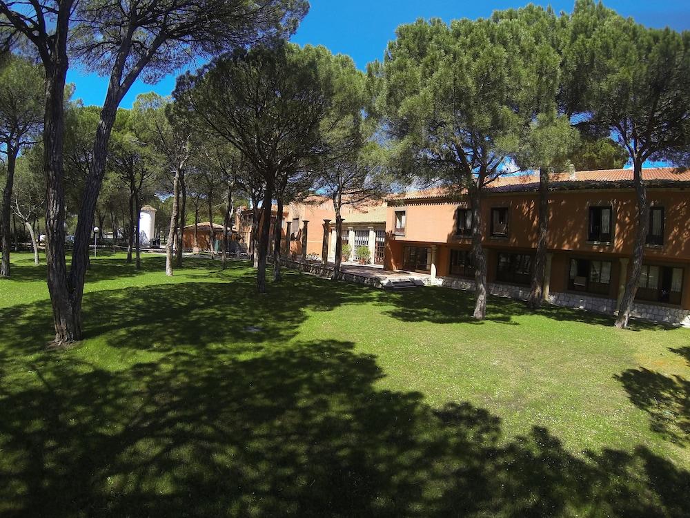 Parador De Tordesillas Bagian luar foto