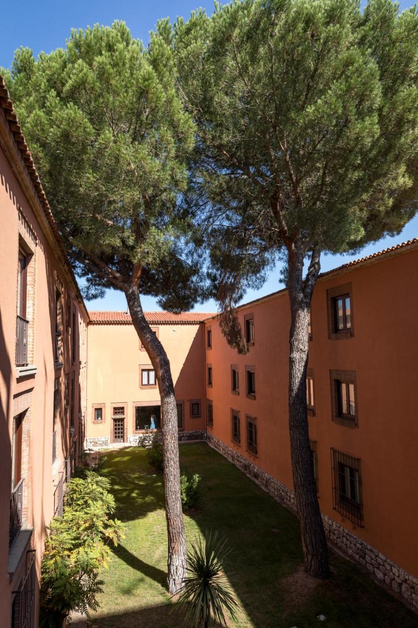 Parador De Tordesillas Bagian luar foto