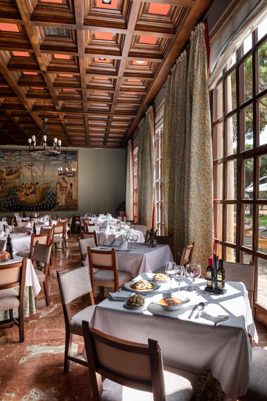 Parador De Tordesillas Bagian luar foto